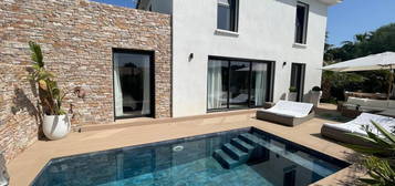 Villa 4 pièces 109 m²