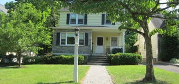 122 Wildwood Ave, Montclair, NJ 07043