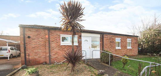 3 bedroom semi-detached bungalow for sale