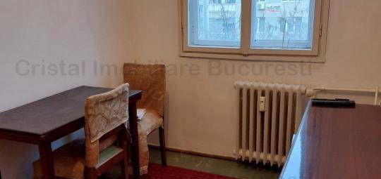 Vând apartament 3 camere Dr.Taberei