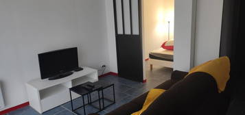 Appartement meublé  à louer, 2 pièces, 35 m², Étage 0/–