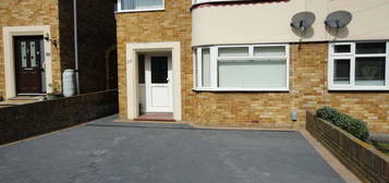 3 bedroom semi-detached house