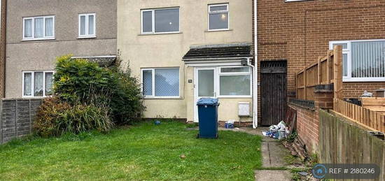 3 bedroom terraced house