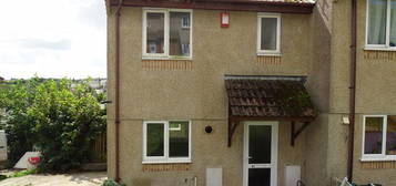 2 bed property to rent