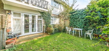 Maisonette for sale in Simplemarsh Road, Addlestone, Surrey KT15