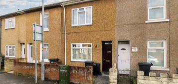 3 bed terraced house for sale