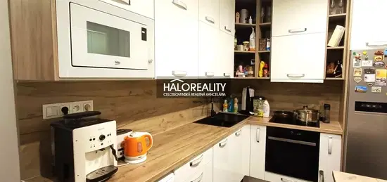 HALO reality - Predaj, trojizbový byt Nové Zámky, kompletná rekonštrukcia