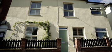 2 bed terraced house for sale