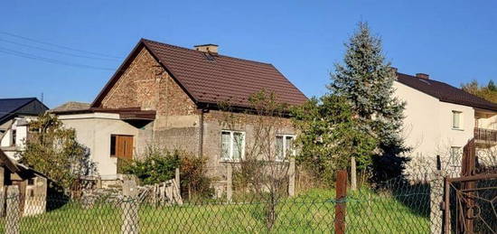 Krzeszowice - mały dom tuż pod lasem