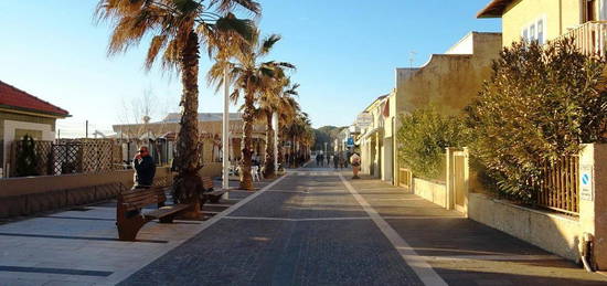 CECINA MARE, sul mare, TRILO (nuda proprietà)