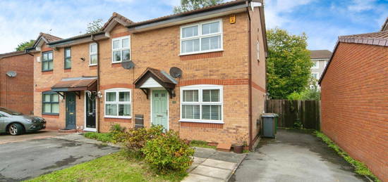 2 bed semi-detached house for sale