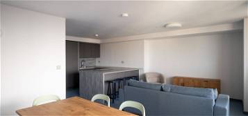 Flat to rent in Balfron Tower, 7 St Leonards Road, London E14
