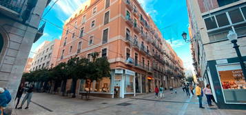 Apartamento de alquiler en Calle Emperador August, Eixample