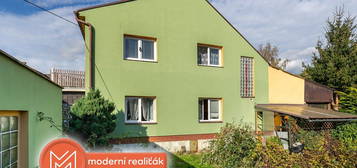 Prodej  rodinného domu 170 m², pozemek 727 m²