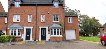 5 bedroom semi-detached house for sale