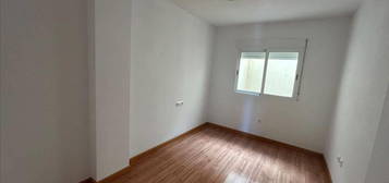 Piso en venta en calle Alcocer