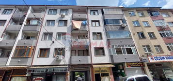 Remax Hr Tahsin etinkaya'dan Merkezde 3+1 Satlk Daire