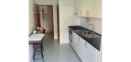 Apartamento T2 na Arroja