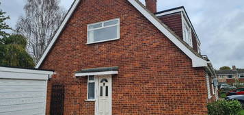 3 bedroom semi-detached house