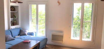 Appartement 38m2 avec Balcon à Batignolles