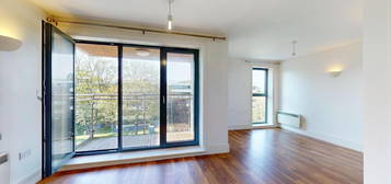 Flat for sale in Station Road, New Barnet, Barnet EN5