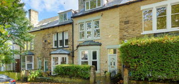 4 bedroom terraced house for sale