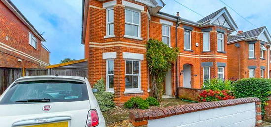 5 bedroom semi-detached house