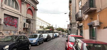 Via G. Silvati - Ad. Piazza Carlo III