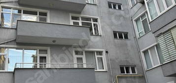 DÜNYAGAYRİMENKUL SİNOP YENİ MAHALLEDE KİRALIK 2+1 DAİRE