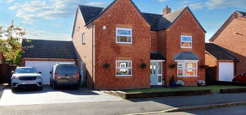 4 bed detached house for sale