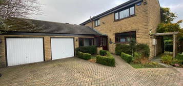 4 bedroom detached house