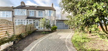 4 bedroom semi-detached house for sale