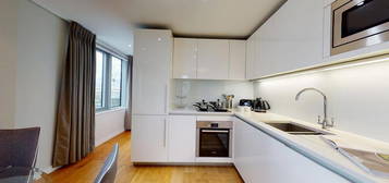 3 bedroom flat to rent