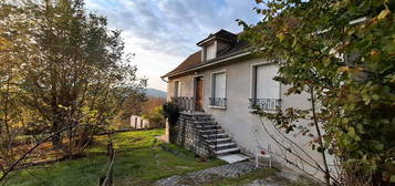 Maison Chindrieux 125 m2 hab + bâtiment 150 m2 – terrain 2552 m2 (Savoie)