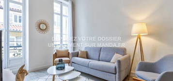 Location appartement 5 pièces 10 m²