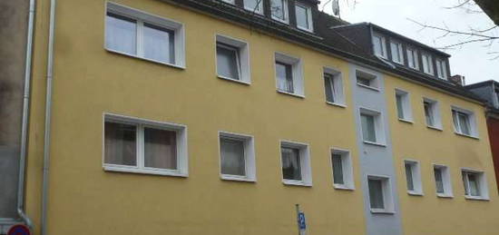 3,5 Raum Wohnung mit Balkon, Gäste WC in Essen-KraySued