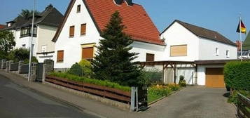 Einfamilienhaus mit Garage