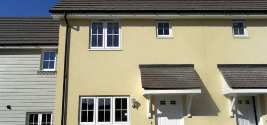 3 bedroom semi-detached house