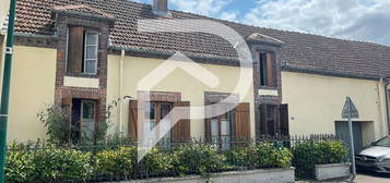 Maison Marigny Le Chatel 4 pièce(s) 111.35 m2