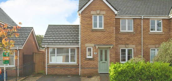 3 bedroom semi-detached house for sale