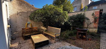 Belle maison avec jardin au centre de Tours