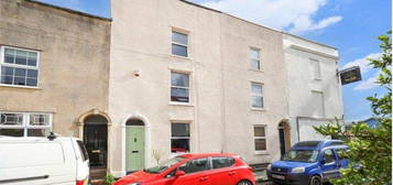 Terraced house to rent in High Street, Bristol BS8