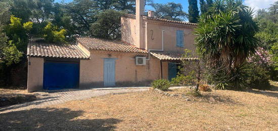 Trés jolie maison à rénover / agrandir dans quartier recherché