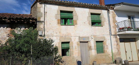 Casa en calle Cantarranas en Rabanera del Pinar