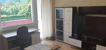 WG-Zimmer in 80qm Wohnung