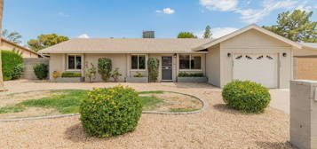 4323 E Michelle Dr, Phoenix, AZ 85032