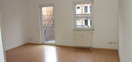 1-Zimmer-Whg mit Balkon zwischen Inselwallpark und Amailienplatz