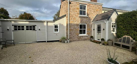 3 bedroom cottage for sale