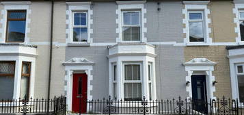 4 bedroom terraced house for sale