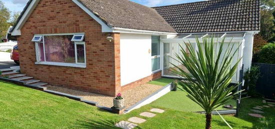 3 bedroom detached bungalow for sale